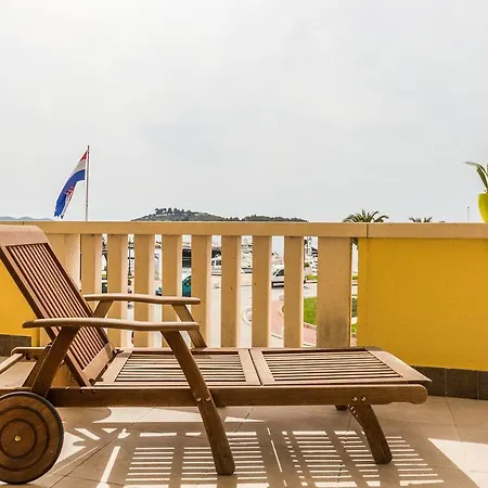 Ljubica בית הארחה 4*