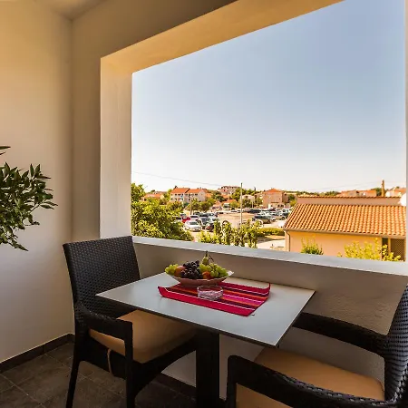 Ljubica בית הארחה