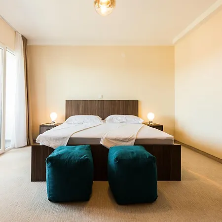 Ljubica בית הארחה