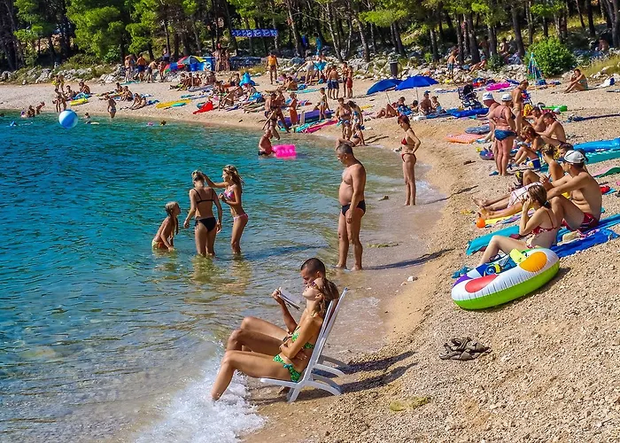 Ljubica Πανσιόν 4*